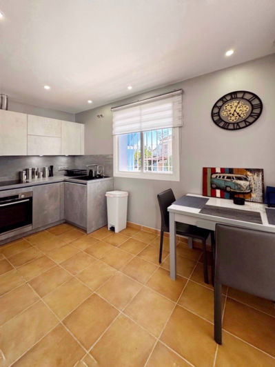 Image No.10-Maison de ville de 2 chambres à vendre à Marbella