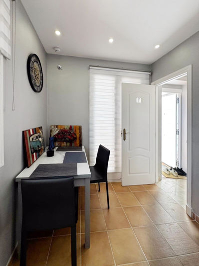 Image No.8-Maison de ville de 2 chambres à vendre à Marbella