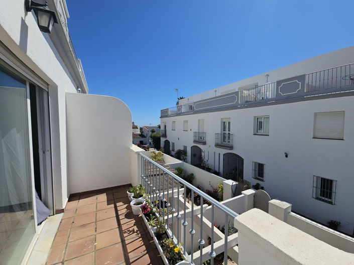 Image No.6-Maison de ville de 3 chambres à vendre à Estepona