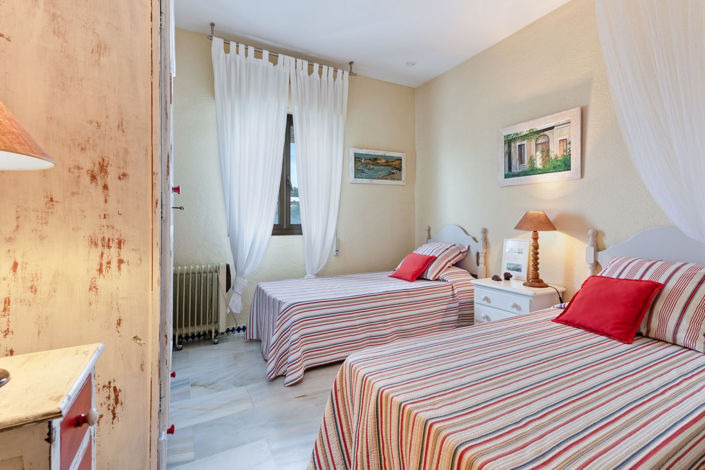 Image No.23-3 Bed Apartment for sale