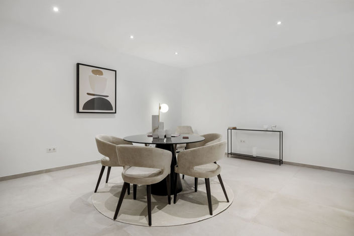 Image No.14-4 Bed Villa for sale