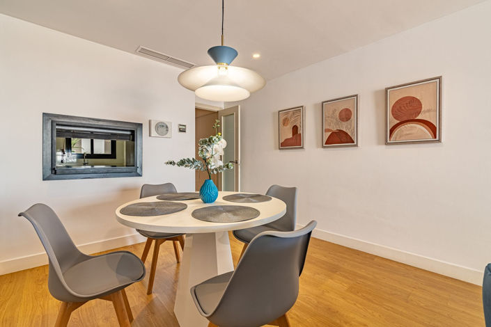 Image No.8-2 Bed Apartment for sale