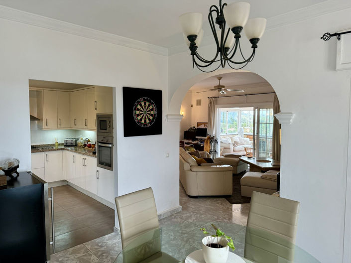 Image No.15-6 Bed Villa for sale