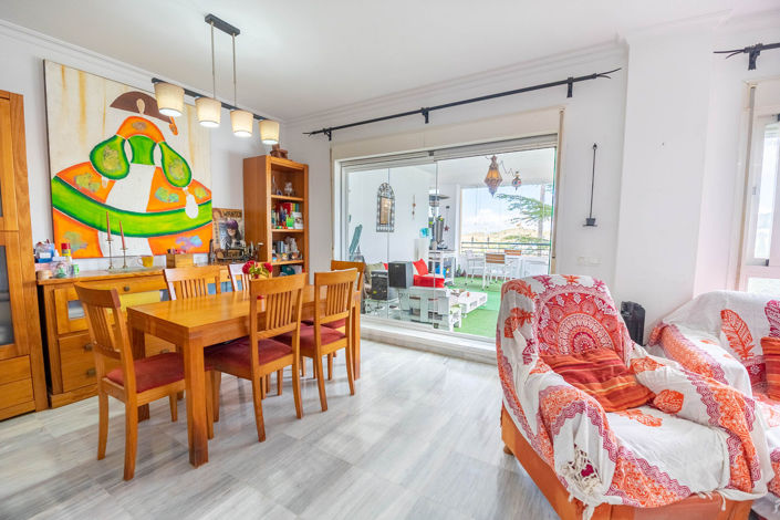 Image No.15-3 Bed Apartment for sale