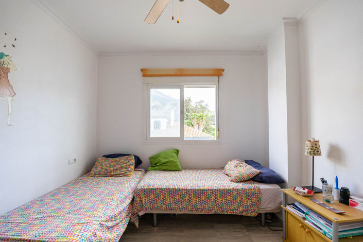 Image No.20-3 Bed Apartment for sale