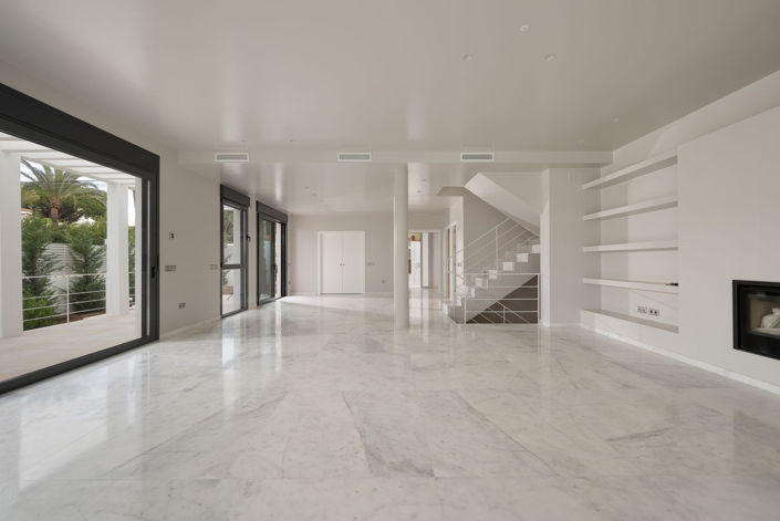 Image No.12-4 Bed Villa for sale