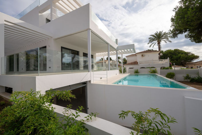 Image No.6-4 Bed Villa for sale