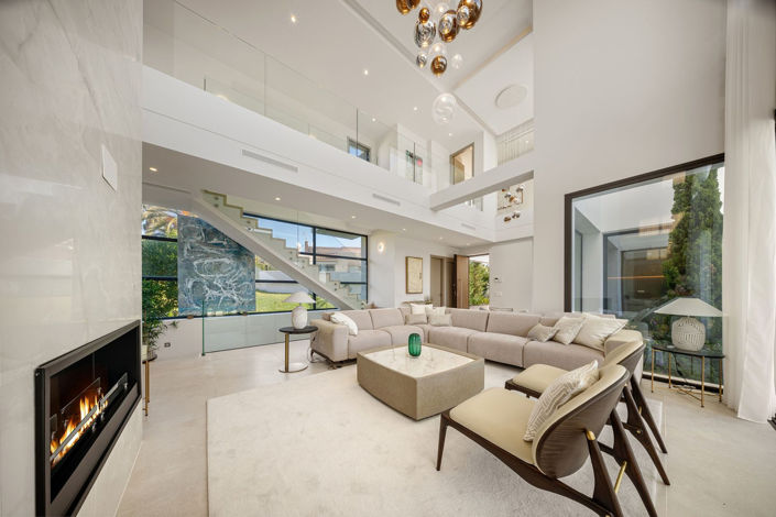 Image No.9-5 Bed Villa for sale