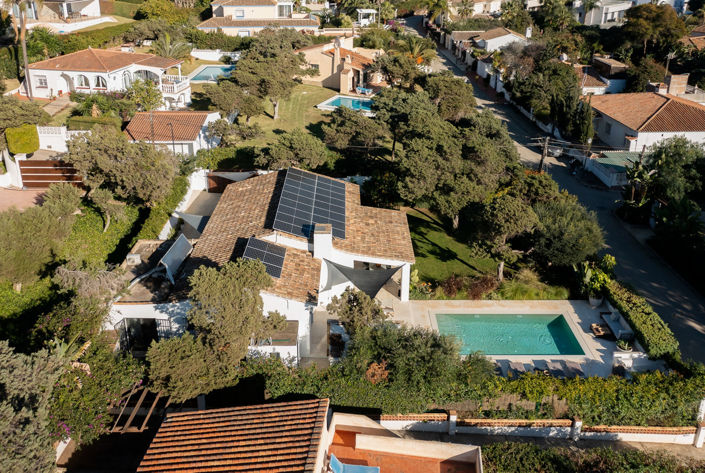 Image No.1-3 Bed Villa for sale
