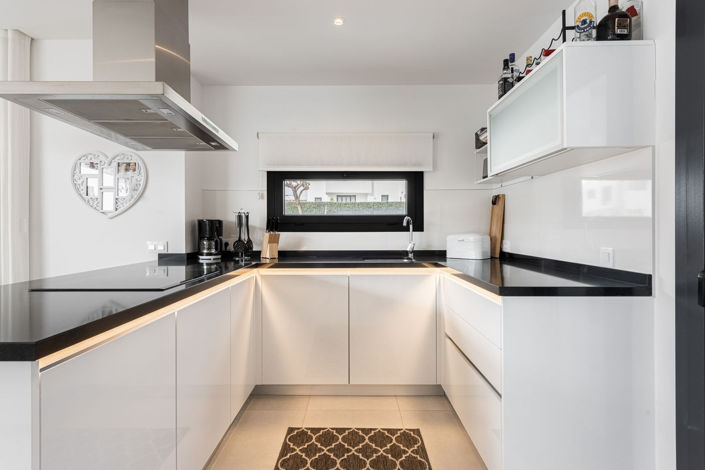 Image No.17-3 Bed Townhouse for sale