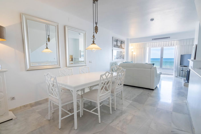 Image No.13-4 Bed Townhouse for sale