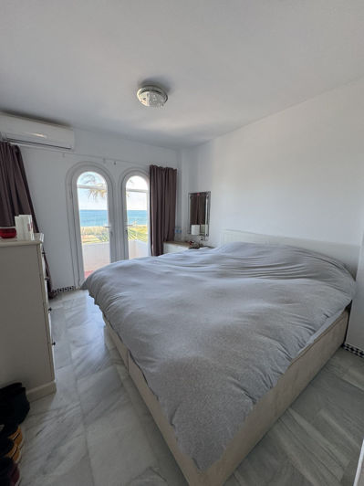 Image No.9-1 Bed Townhouse for sale