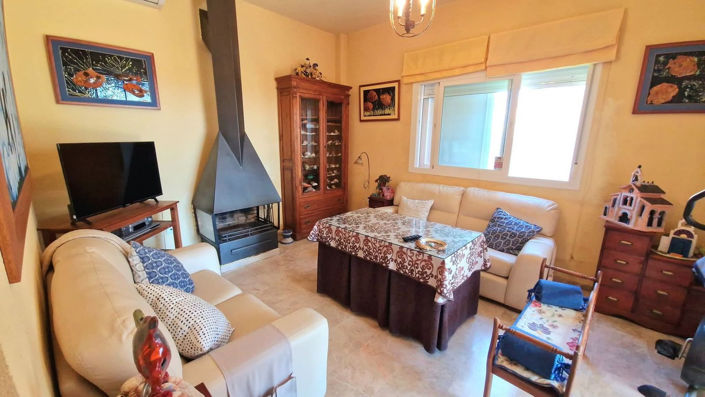 Image No.4-4 Bed Townhouse for sale