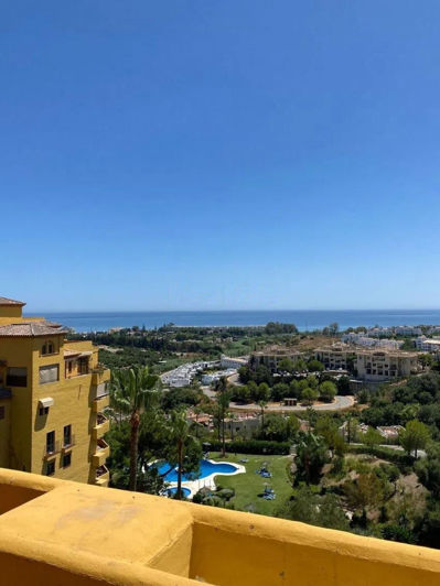 Image No.1-Penthouse de 4 chambres à vendre à Estepona