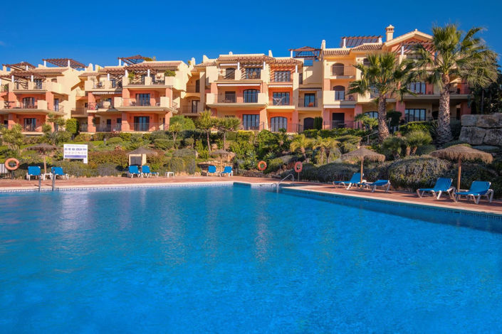 Image No.1-Appartement de 2 chambres à vendre à Los Arqueros Golf Resort