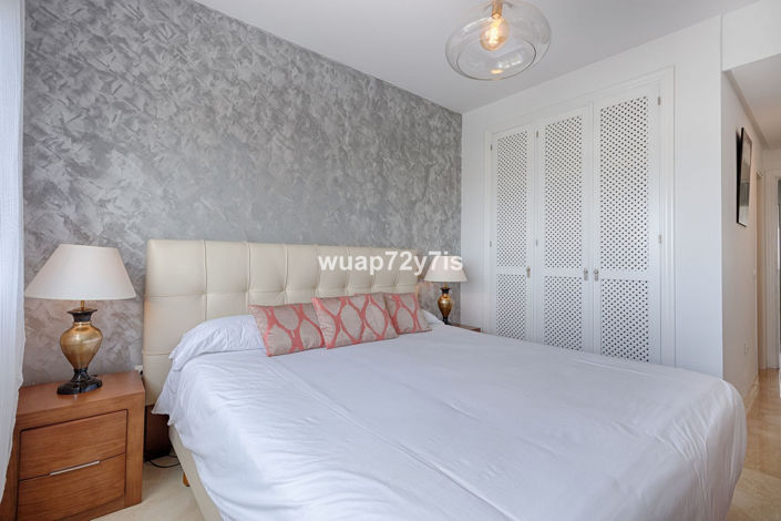 Image No.16-Appartement de 2 chambres à vendre à Estepona