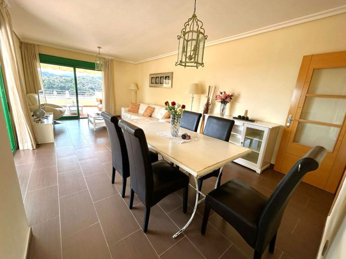 Image No.8-Appartement de 2 chambres à vendre à Estepona