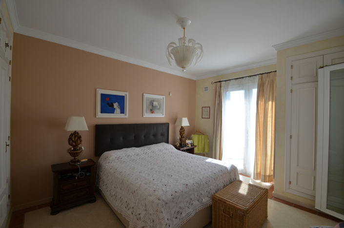 Image No.10-2 Bed Apartment for sale