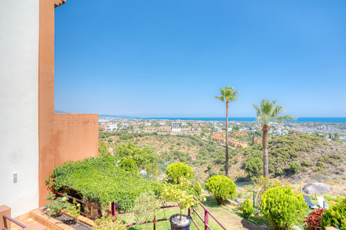 Image No.2-3 Bed Townhouse for sale