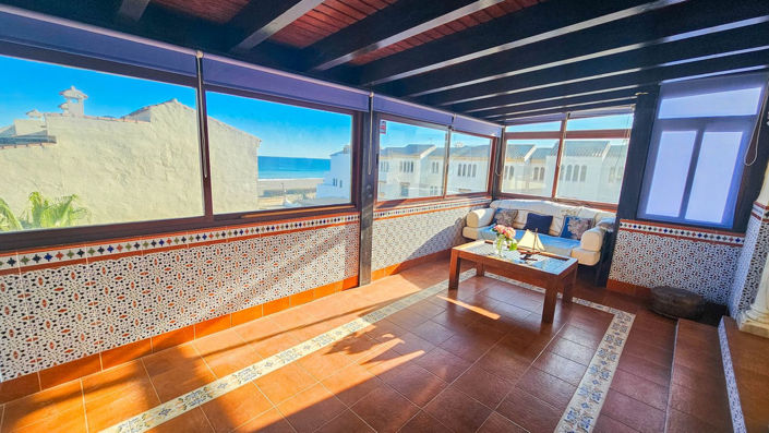 Image No.8-4 Bed Townhouse for sale