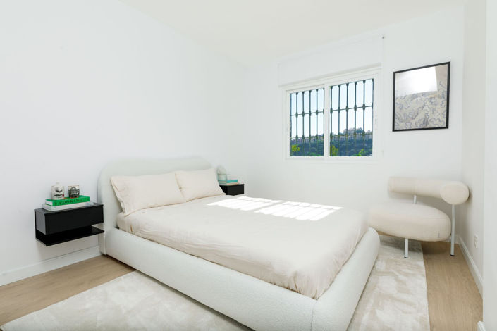 Image No.21-3 Bed Apartment for sale