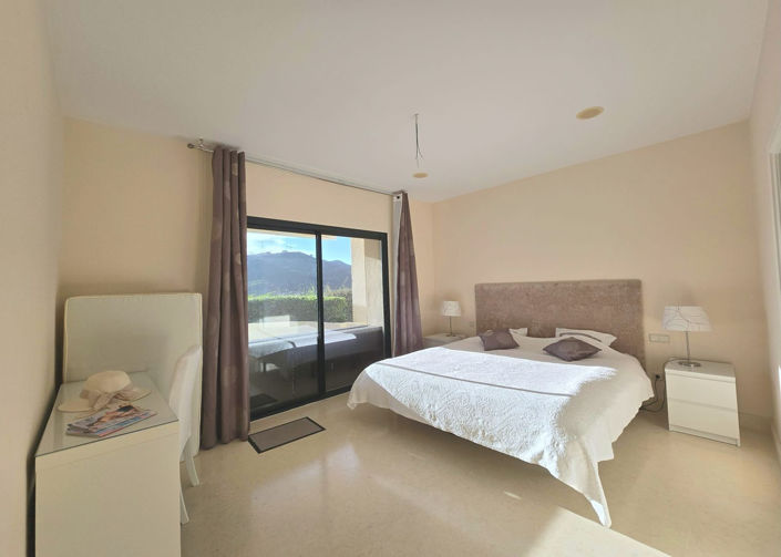 Image No.10-2 Bed Apartment for sale