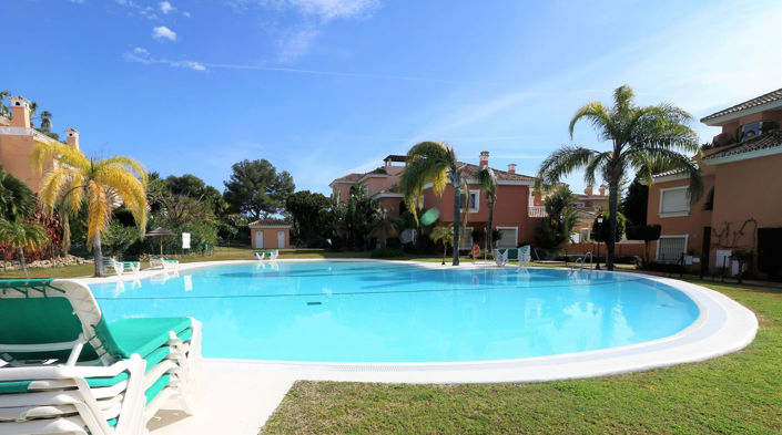 Image No.1-Appartement de 2 chambres à vendre à Estepona