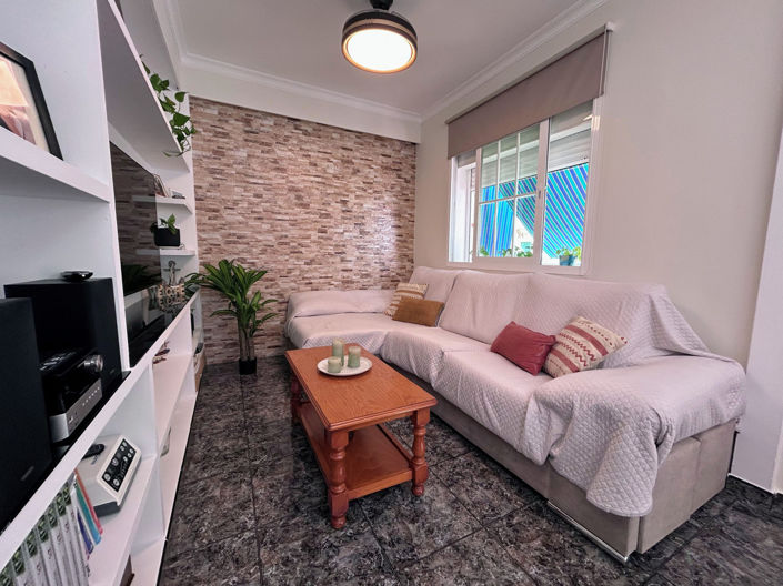 Image No.3-Appartement de 3 chambres à vendre à Estepona