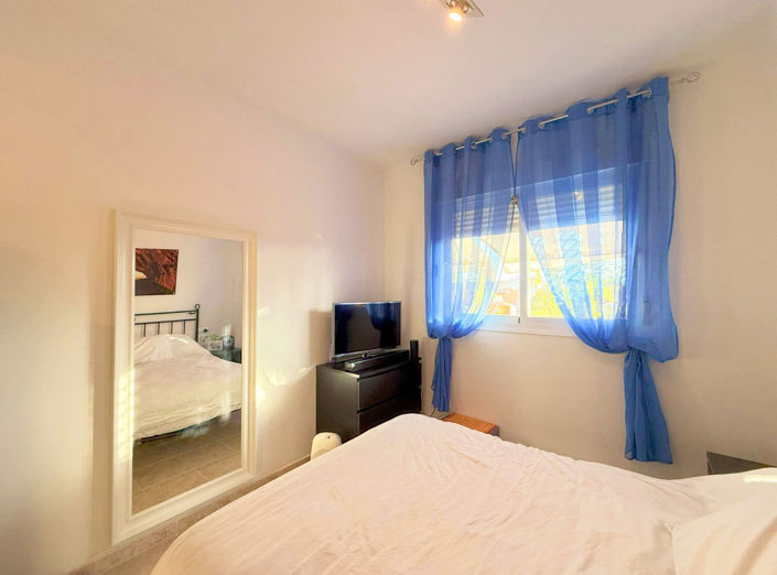 Image No.21-2 Bed Apartment for sale