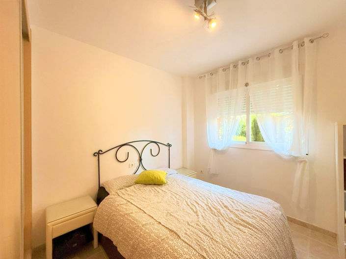 Image No.22-2 Bed Apartment for sale