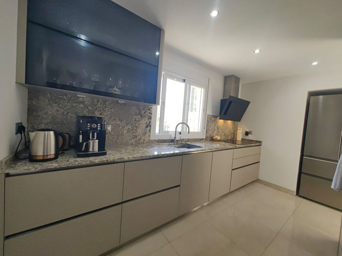 Image No.15-4 Bed Villa for sale