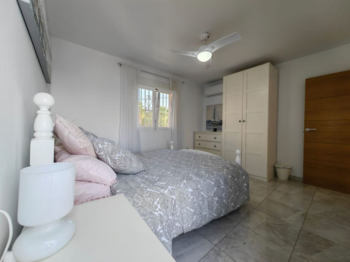 Image No.17-4 Bed Villa for sale