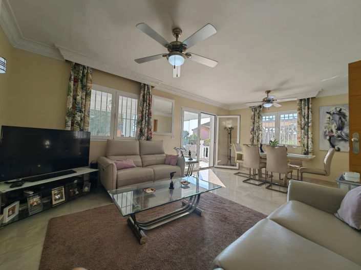 Image No.9-4 Bed Villa for sale