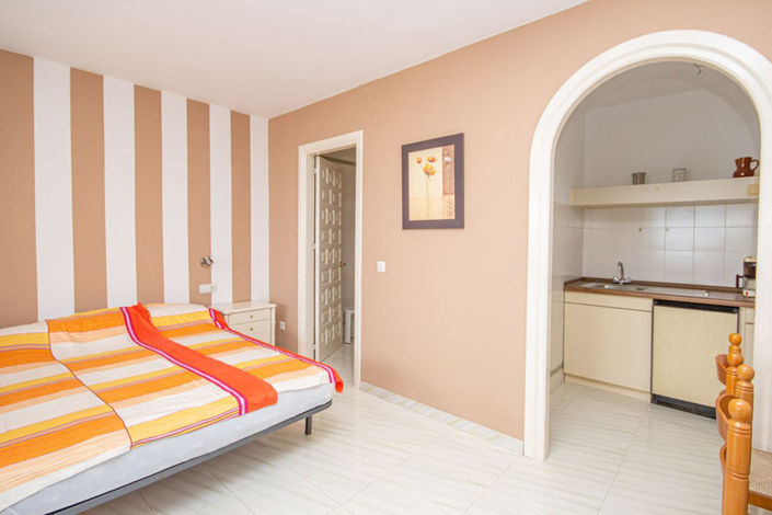 Image No.18-4 Bed Villa for sale