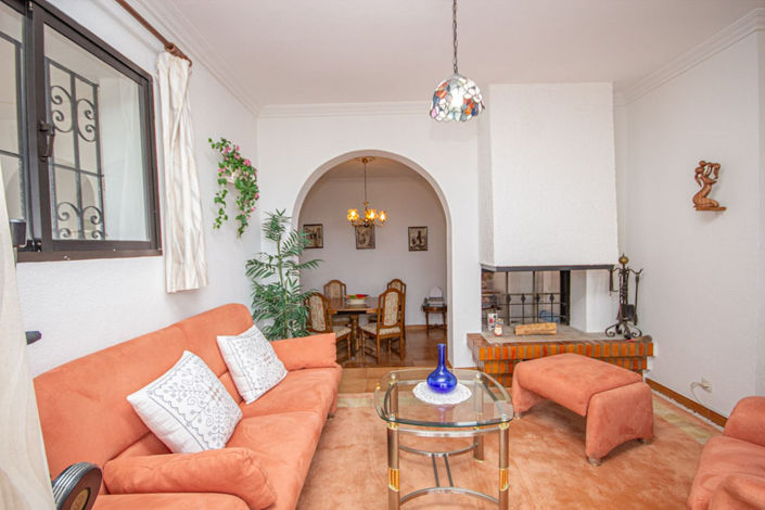 Image No.9-4 Bed Villa for sale