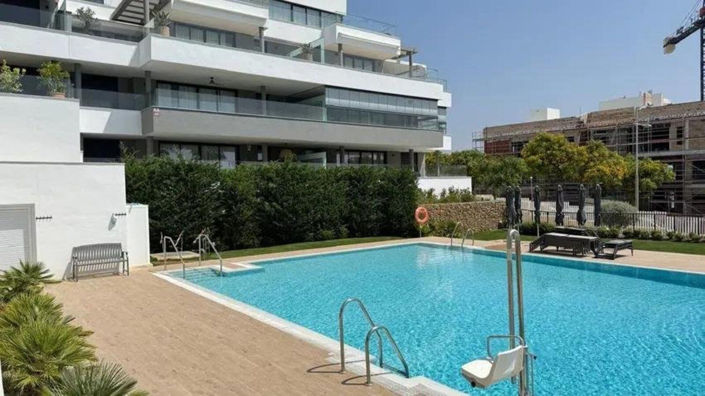 Image No.1-Appartement de 3 chambres à vendre à Estepona