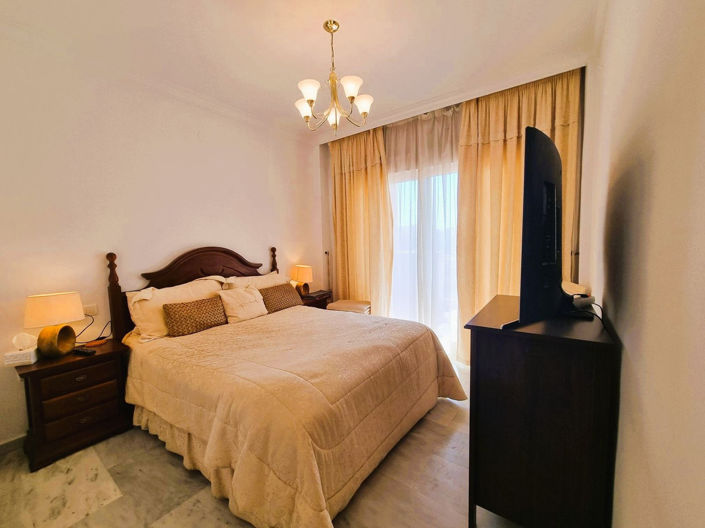 Image No.12-2 Bed Apartment for sale