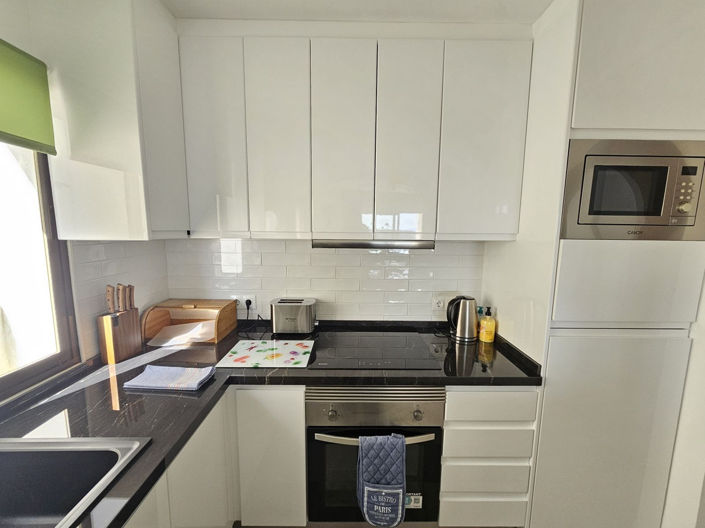 Image No.12-2 Bed Apartment for sale