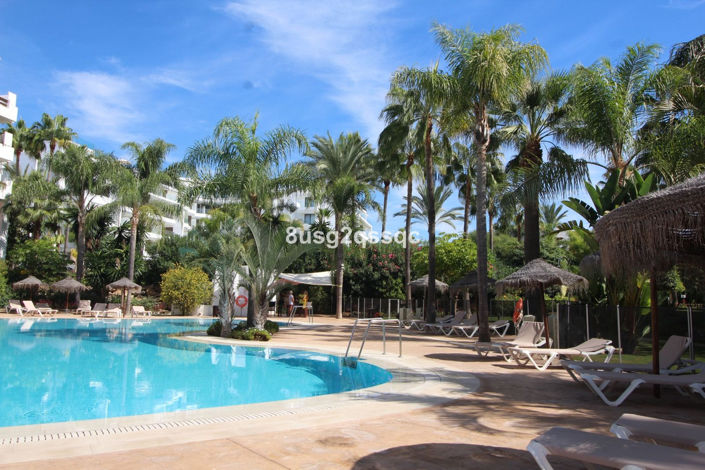 Image No.3-Appartement de 2 chambres à vendre à Estepona