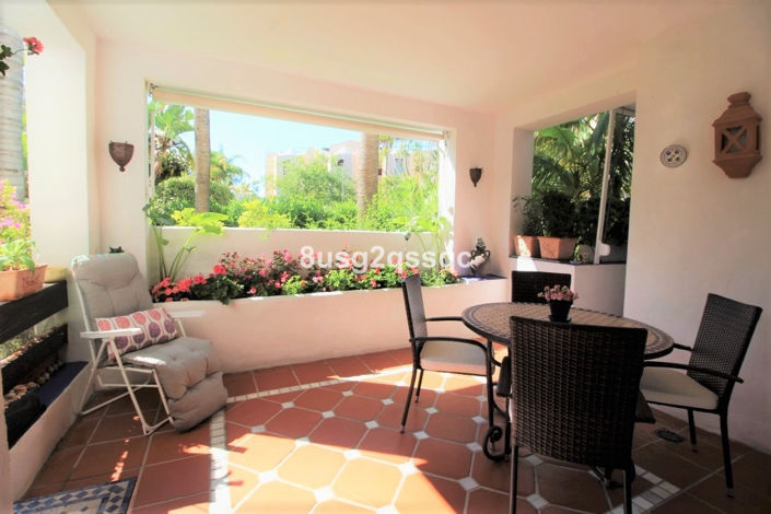 Image No.5-Appartement de 2 chambres à vendre à Estepona