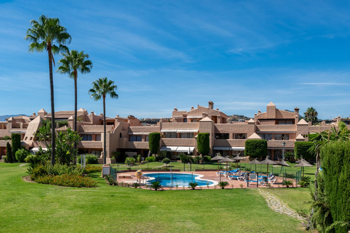 Image No.1-Penthouse de 3 chambres à vendre à Estepona