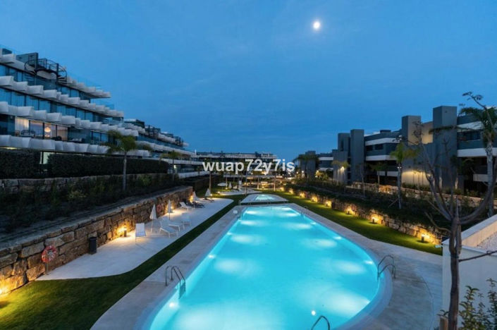 Image No.3-Appartement de 3 chambres à vendre à Estepona