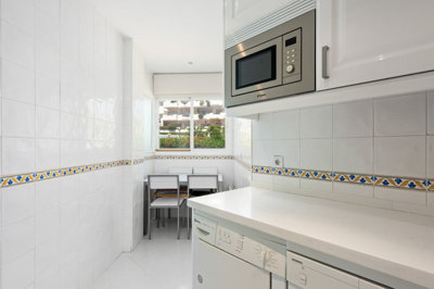 meveu6tpk520-d1f7658cbe4ba6cd8666fec30fba80ad