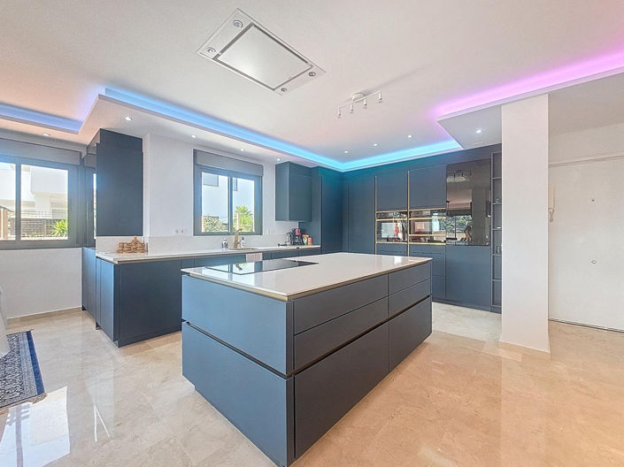 Image No.10-2 Bed Apartment for sale