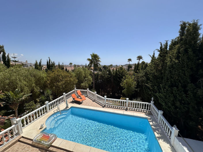 Image No.4-Villa de 4 chambres à vendre à Mijas