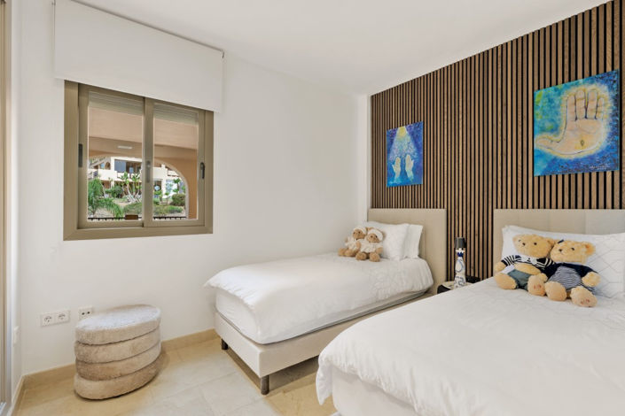 Image No.12-3 Bed Apartment for sale