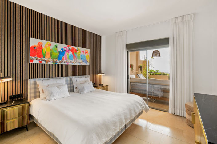 Image No.14-3 Bed Apartment for sale