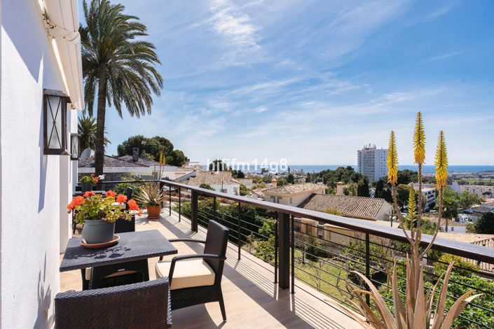 Image No.5-4 Bed Villa for sale