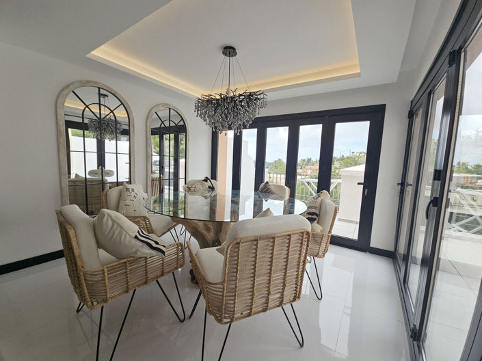 Image No.7-3 Bed Townhouse for sale