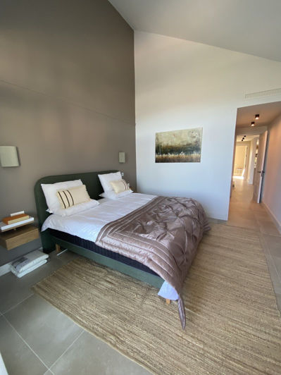 Image No.9-3 Bed Penthouse for sale